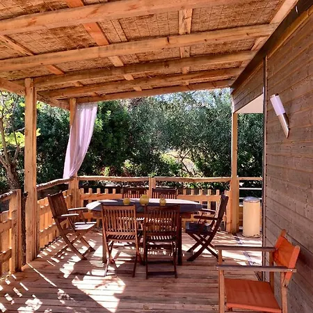 Le Clos Du Bonheur * לה פרדה