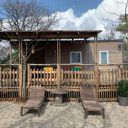 Le Clos Du Bonheur Orman Evi Le Pradet