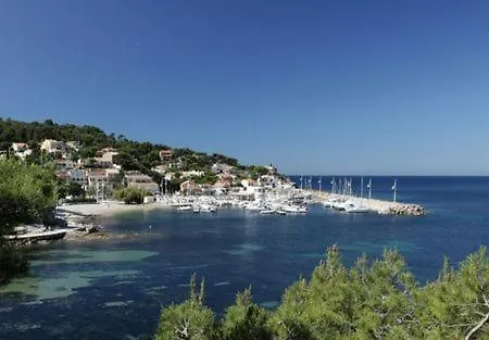 Le Clos Du Bonheur Lodge